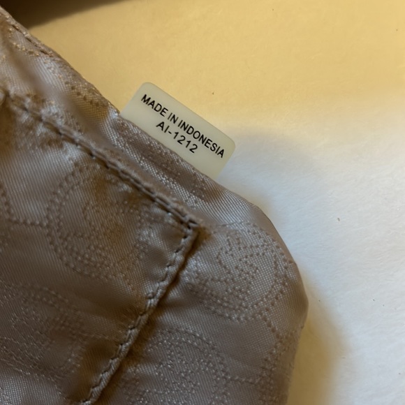 Michael Kors crossbody - Picture 6 of 13